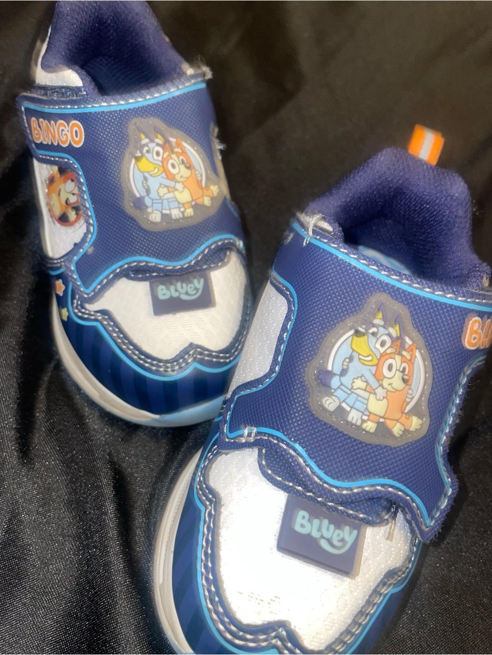 Bluey sneakers sz 8